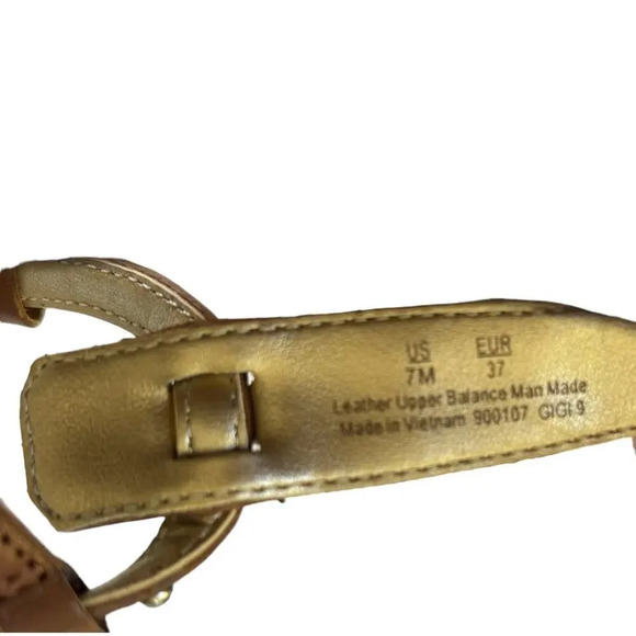 Sam Edelson Gigi T-Strap Thong Sandal with Metal Studs Size 7 - Picture 8 of 8